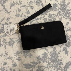 NWT Lululemon Now and Always Pouch